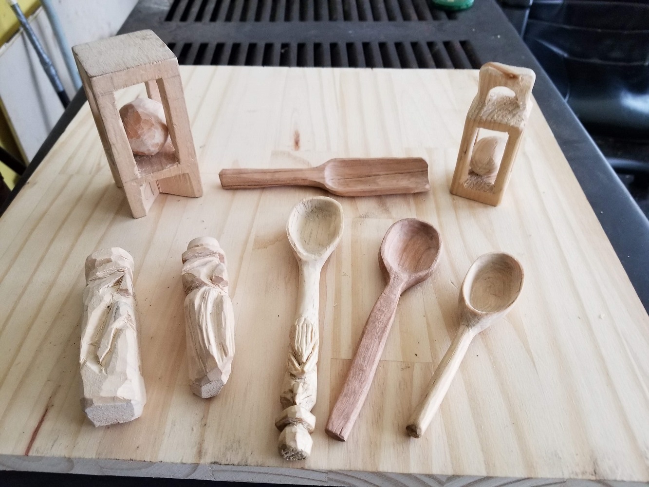 Examples_of_whittlingSamanShojaei.jpg
